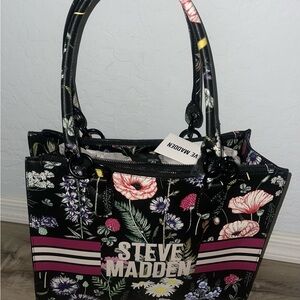 NWT Steve Madden Floral Black Tote Bag